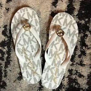 BRAND NEW MK FLIP FLOPS!